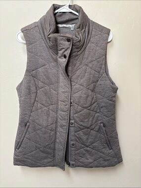 Athleta grey heather vest